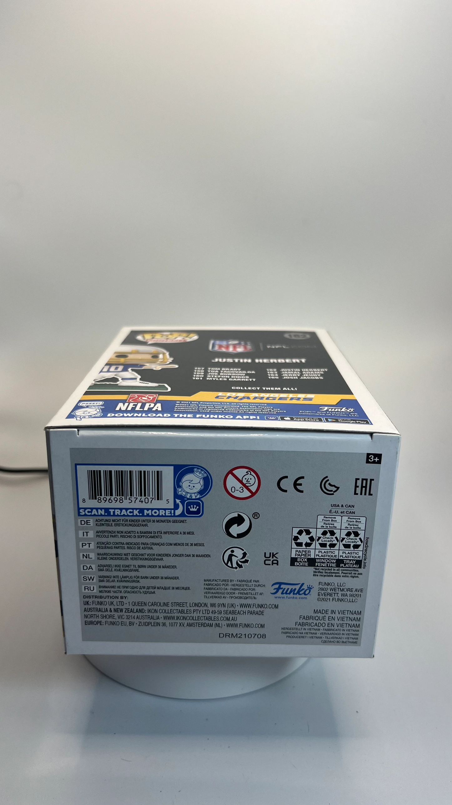 Funko Pop Football Los Angeles Chargers Justin Herbert 162