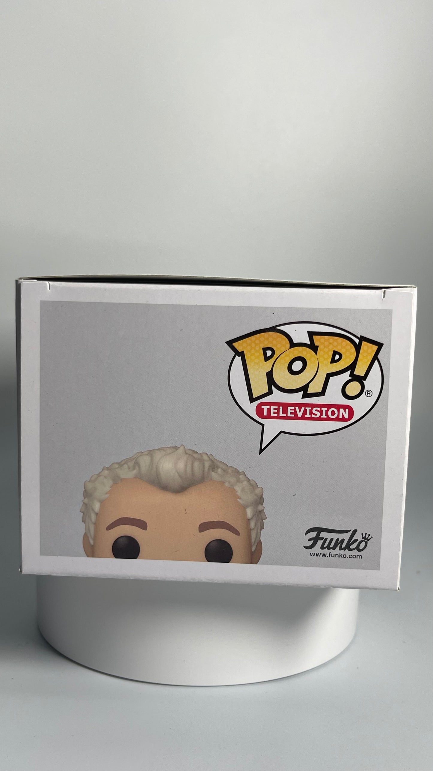 Funko Pop Television Good Omens Aziraphale Chase 1077