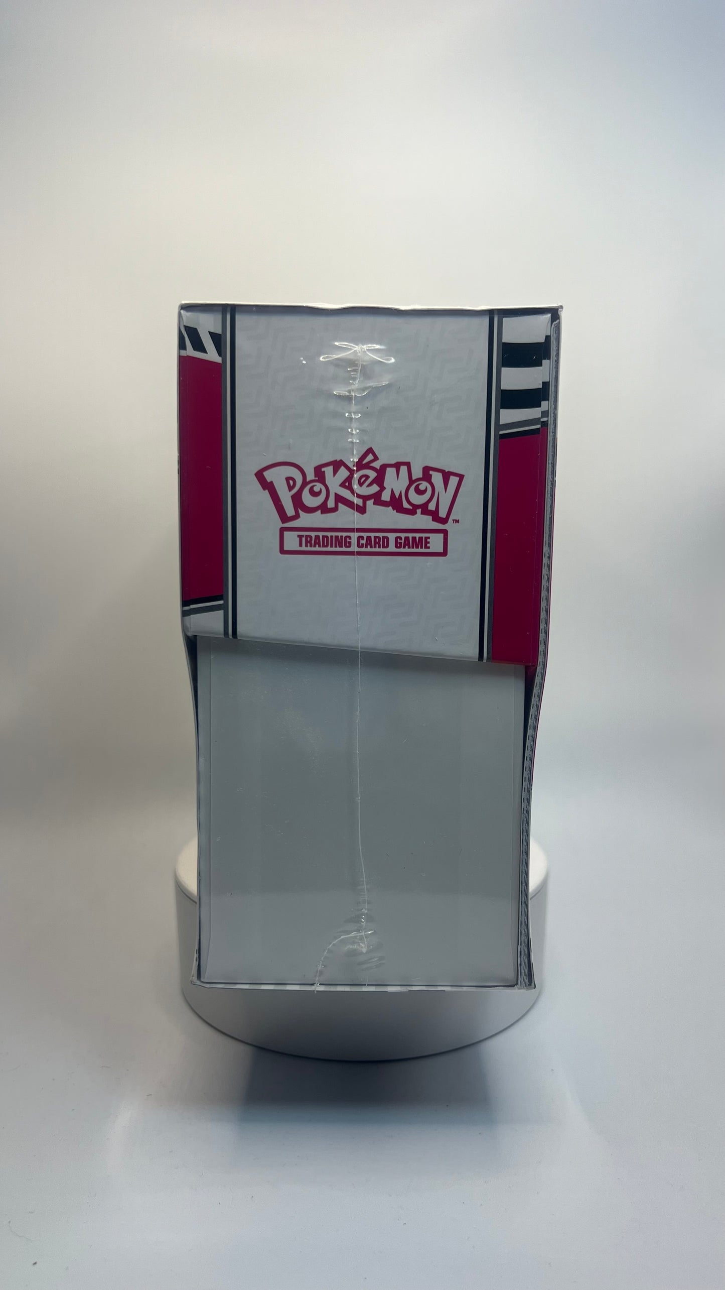 Pokemon White Flare Elite Trainer Box