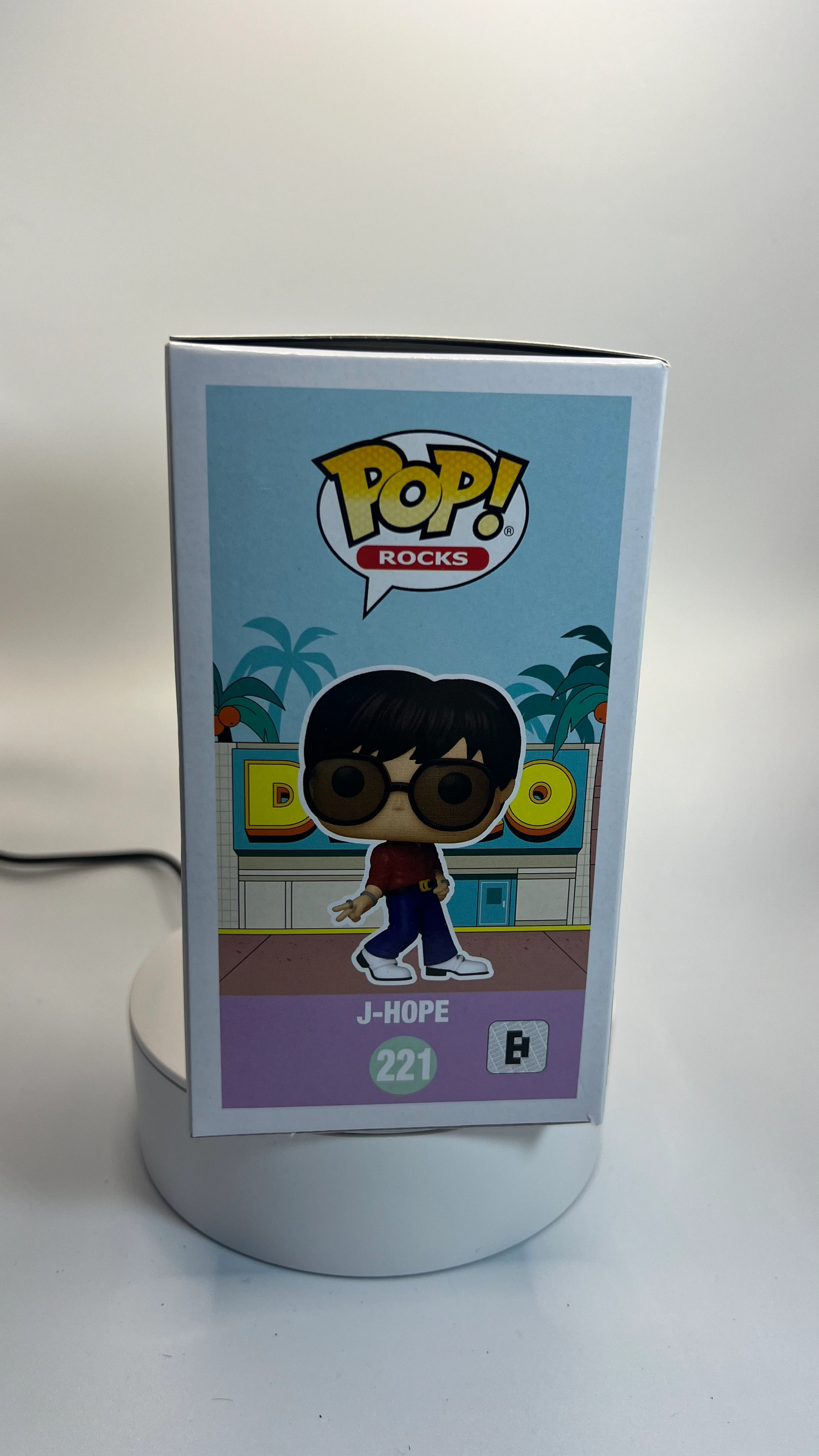 Funko Pop Rocks BTS J-Hope 221