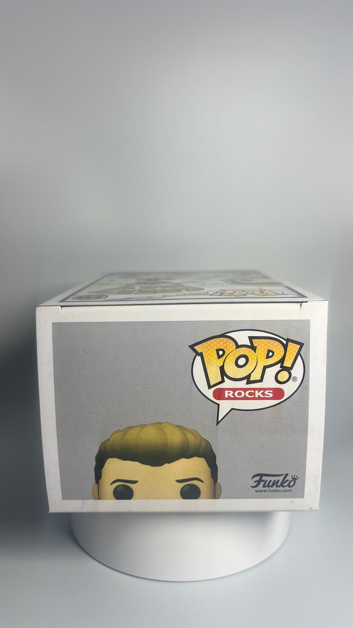 Funko Pop Rocks Green Day Mike Dirnt 235