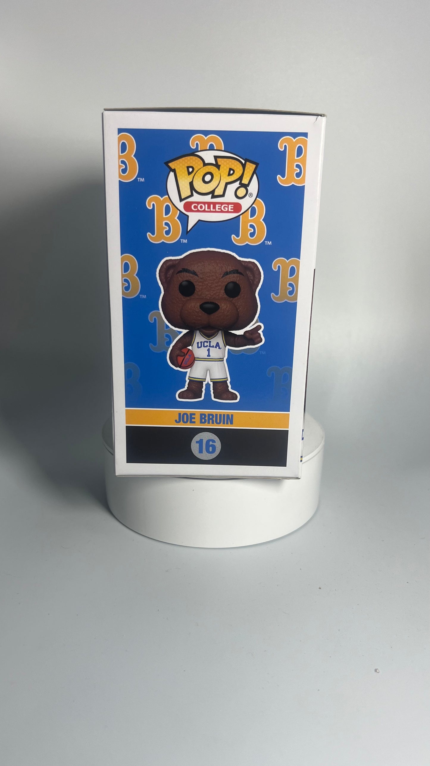 Funko Pop College UCLA Joe Bruin 16