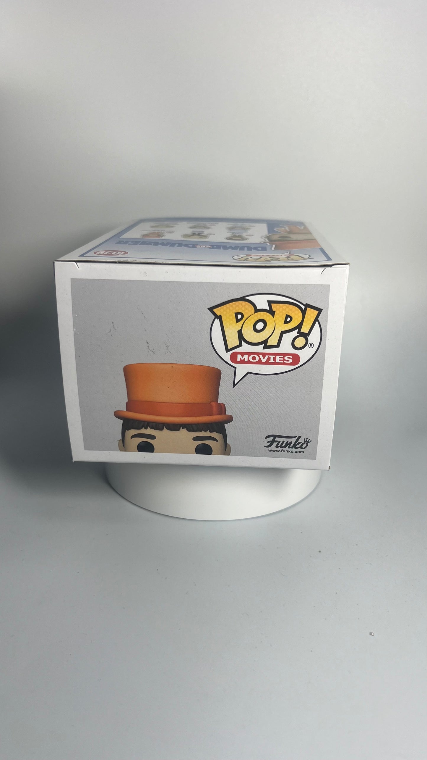 Funko Pop Movies Dumb And Dumber Lloyd Christmas In Tux 1039