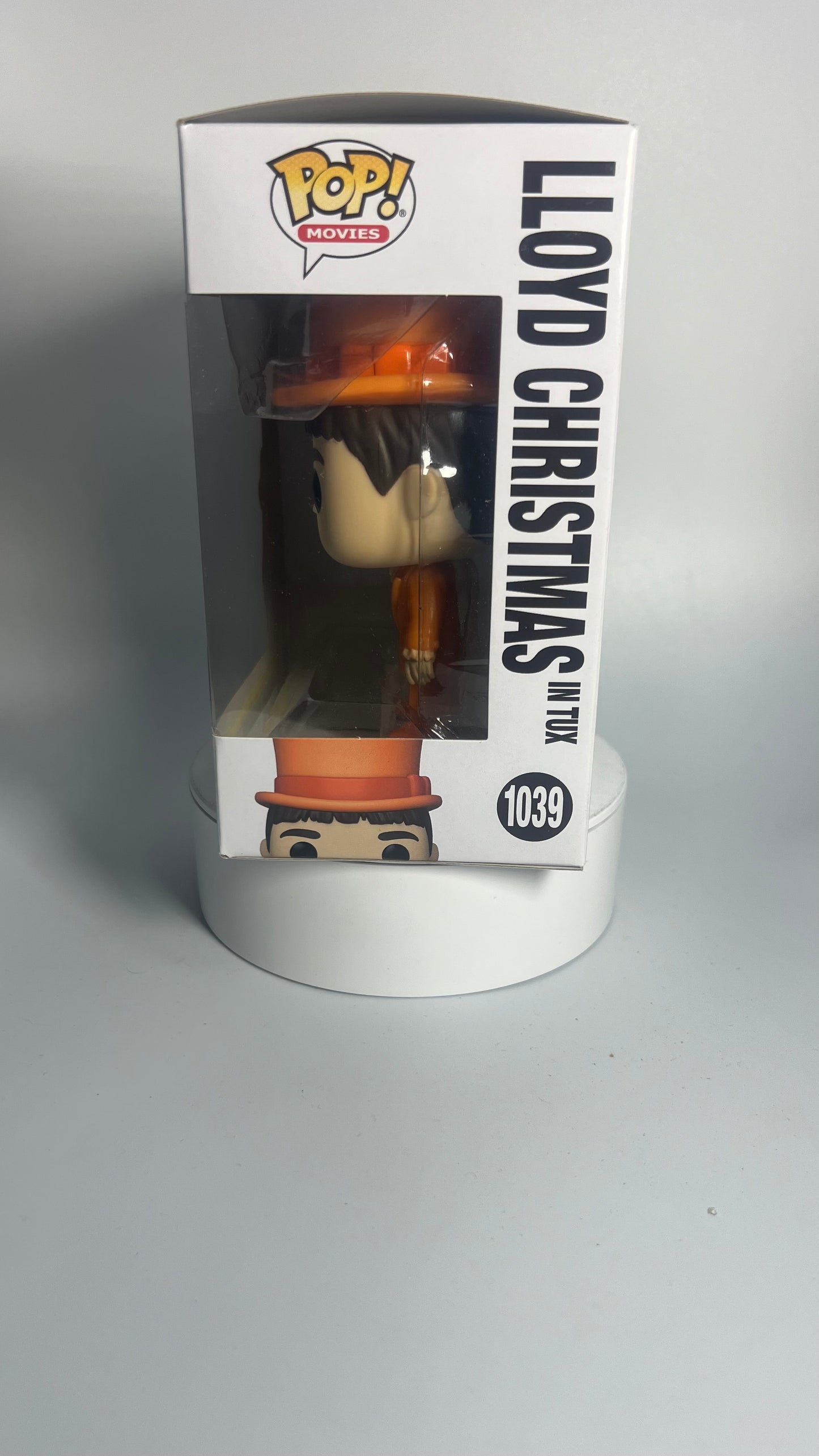 Funko Pop Movies Dumb And Dumber Lloyd Christmas In Tux 1039