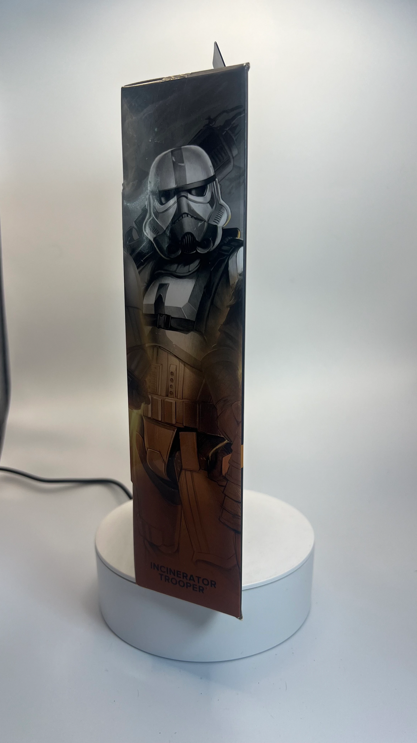 Hasbro Star Wars The Mandalorian The Black Series Incinerator Trooper