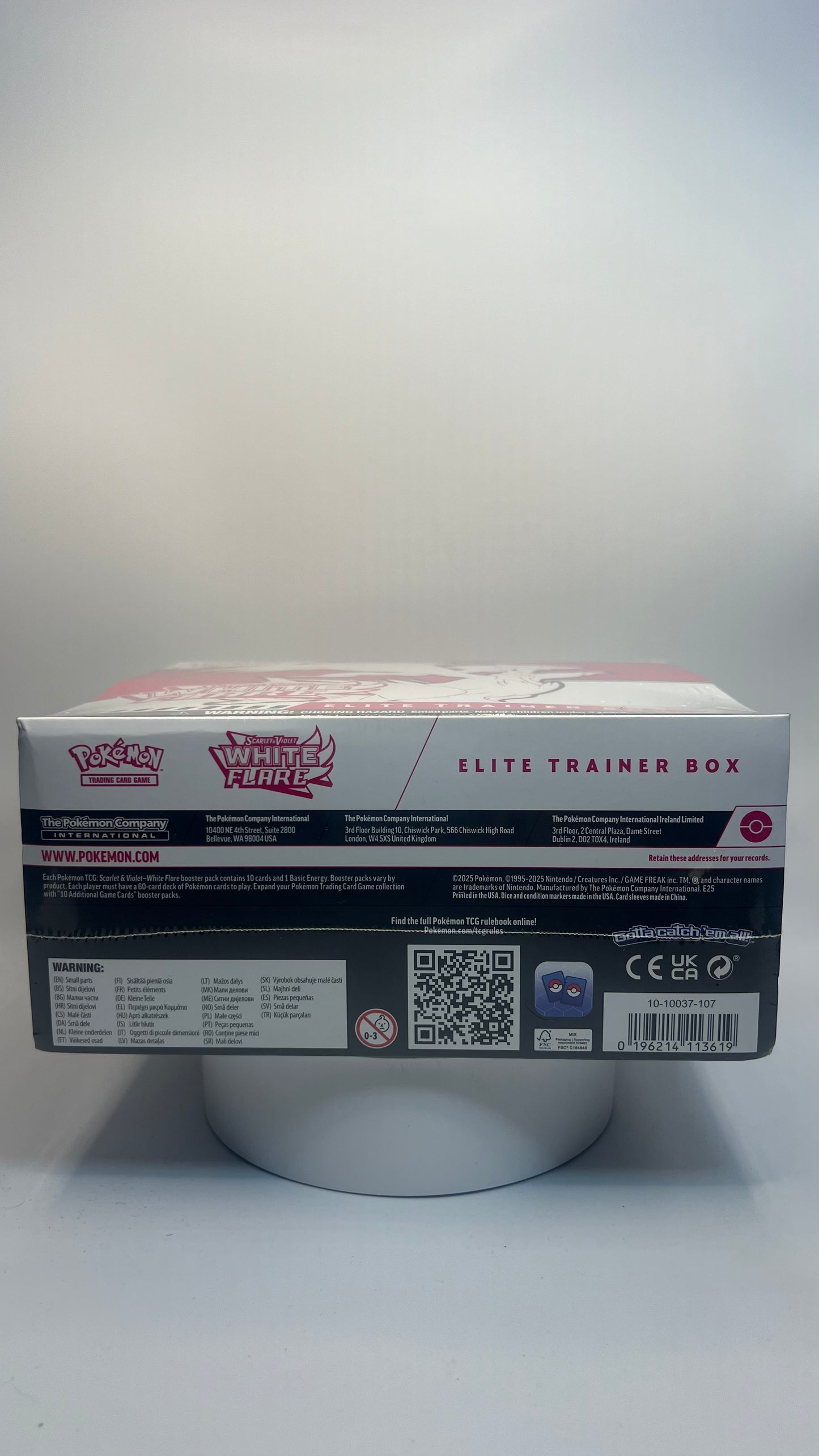 Pokemon White Flare Elite Trainer Box