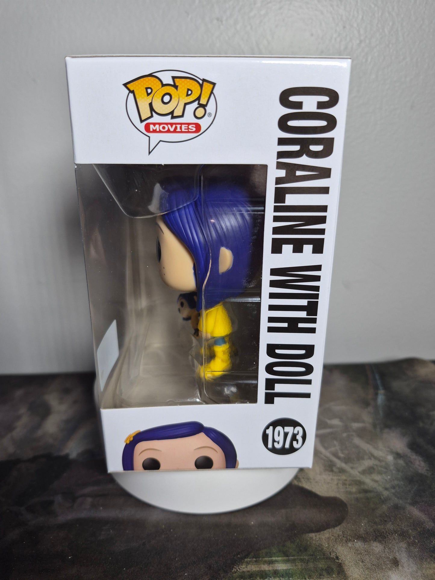 Funko Pop Coraline With Doll 1973